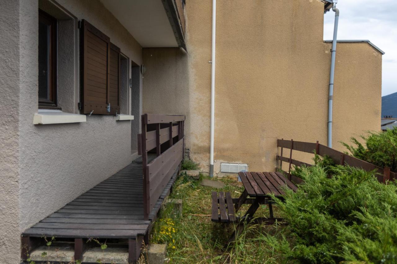 Jeanne - Appartement Vue Lac Et Montagnes 莱桑格勒 外观 照片